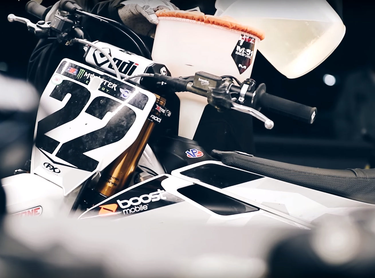 BEHIND THE SCENES WITH TEAM CR22