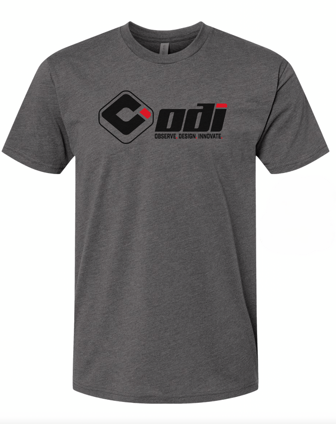 PODIUM TEE - Grey